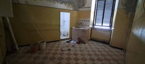 4 rooms Apartment in Spoleto, Italy No. 76286 17