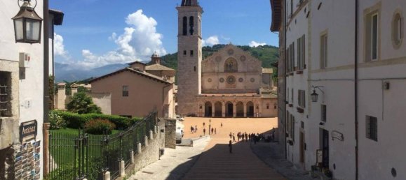 4 rooms Apartment in Spoleto, Italy No. 76286 19