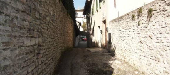 4 rooms Apartment in Spoleto, Italy No. 76286 25