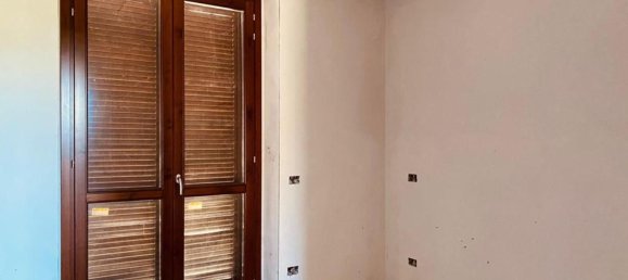 4 rooms Villa in Mortara, Italy No. 5511 14