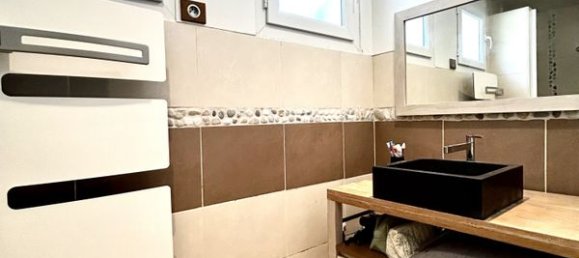 6 bedrooms House in Villiers-Saint-Georges, France No. 171959 21