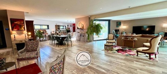 4 Schlafzimmer Haus in Pau, France, Nr. 319544 7