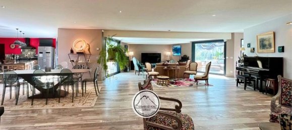 4 Schlafzimmer Haus in Pau, France, Nr. 319544 9