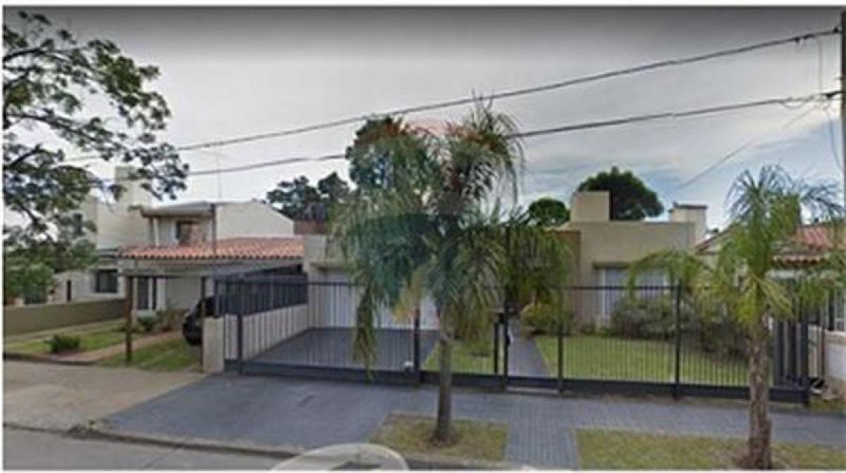 4 bedrooms House in Cordoba, Argentina No. 56567