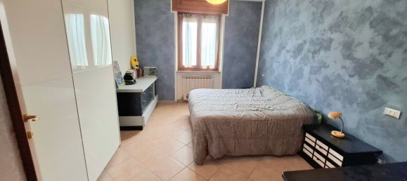 Квартира с 3 комнатами в Шатийон, Италия № 120071 5