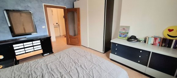 Квартира с 3 комнатами в Шатийон, Италия № 120071 7