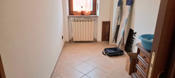 Квартира с 3 комнатами в Шатийон, Италия № 120071 8