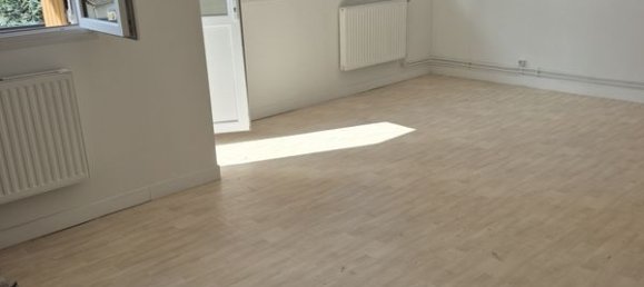 2 bedrooms Apartment in Montmorency, France No. 332384 2