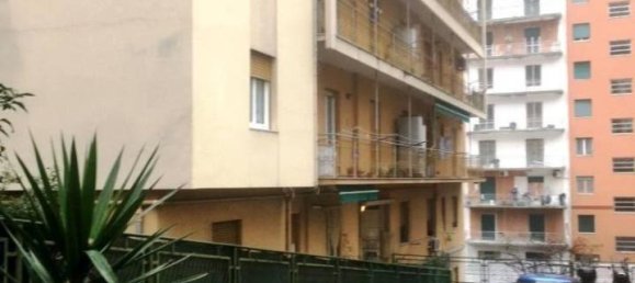 Studio in Genoa, Italy, Nr. 19157 24