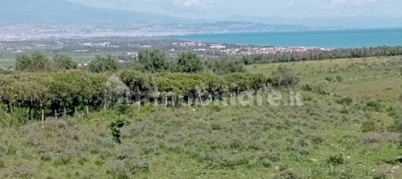  قطعة أرض في Augusta, Italy 126600متر مربع رقم 47672 9