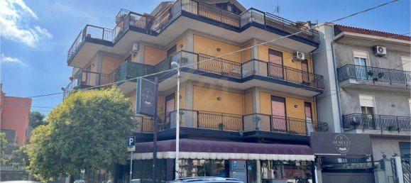 Apartamento de 4 divisões em Misterbianco, Italy N.º 113661 5