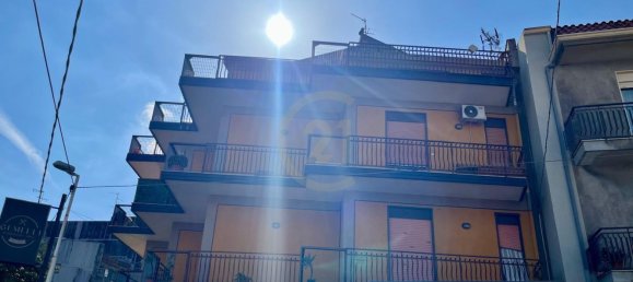 Apartamento de 4 divisões em Misterbianco, Italy N.º 113661 3