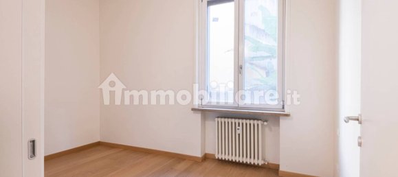 4 bedrooms Apartment in Milan, Italy No. 249423 14