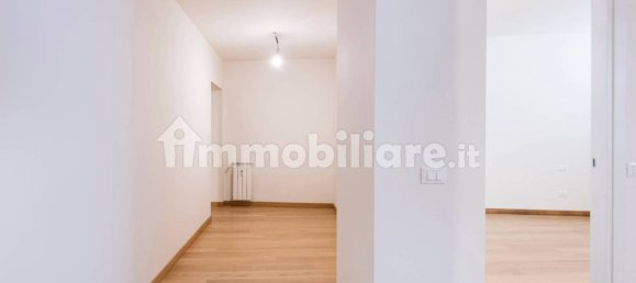 4 bedrooms Apartment in Milan, Italy No. 249423 29