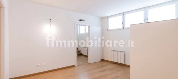 4 bedrooms Apartment in Milan, Italy No. 249423 23