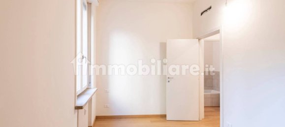 4 bedrooms Apartment in Milan, Italy No. 249423 15