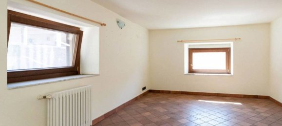 Dúplex de 5 habitaciónes en Catania, Italy No. 251111 15