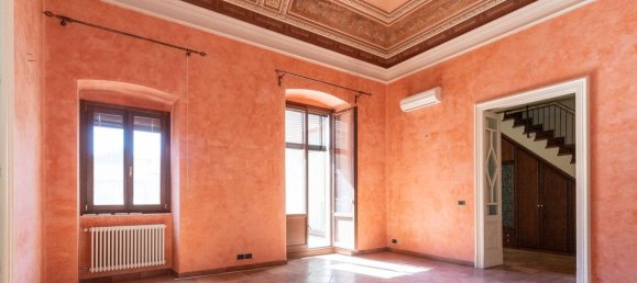 Dúplex de 5 habitaciónes en Catania, Italy No. 251111 2