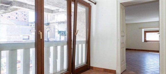 Dúplex de 5 habitaciónes en Catania, Italy No. 251111 14