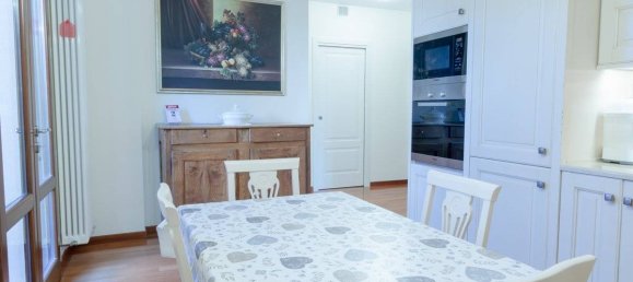3 Schlafzimmer Villa in Budrio, Italy, Nr. 342844 3