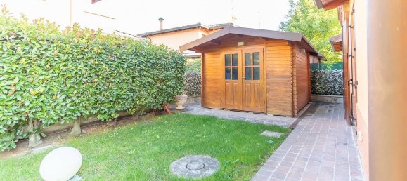 3 Schlafzimmer Villa in Budrio, Italy, Nr. 342844 9