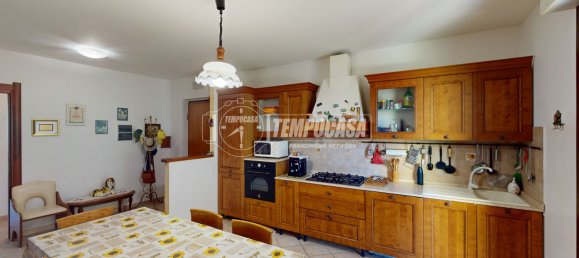 4 rooms Apartment in Chiaravalle, Italy No. 293657 4