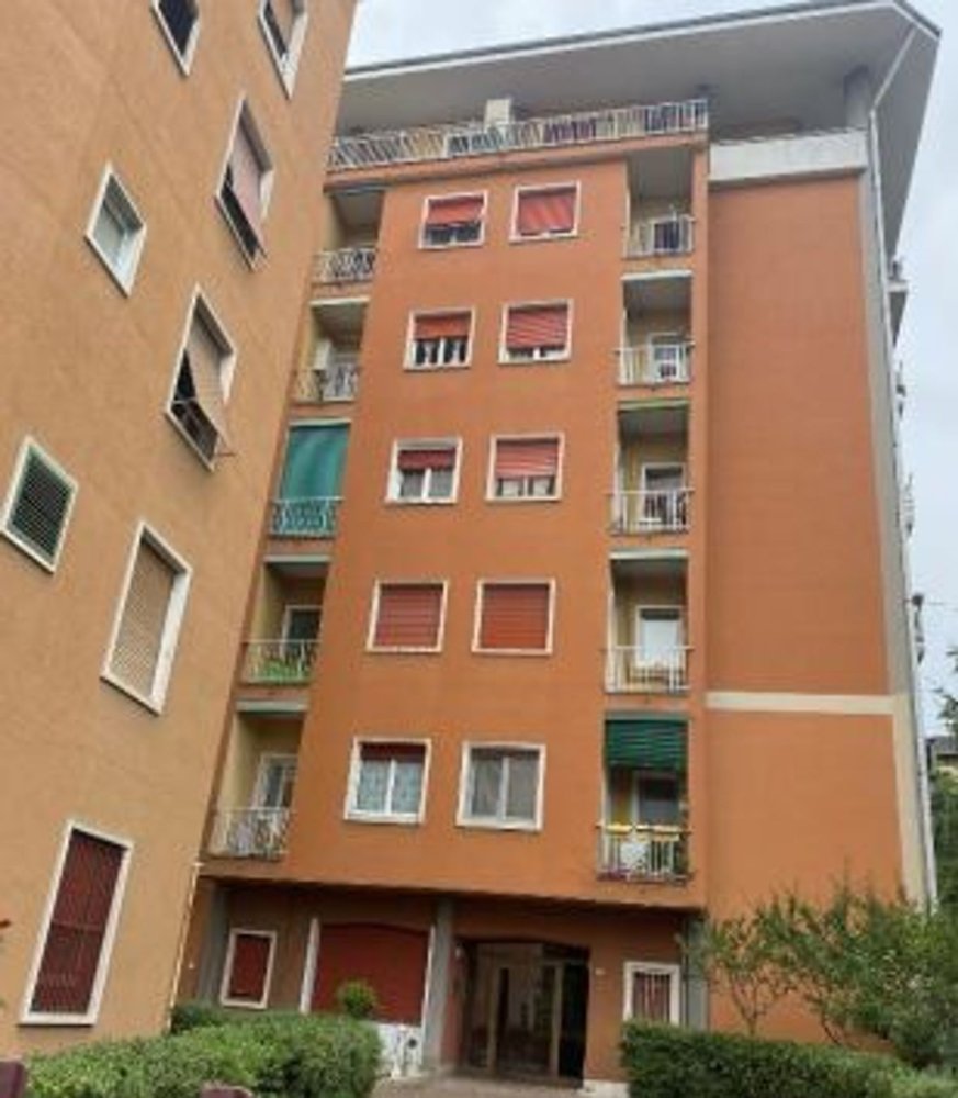 2 rooms Apartment in Garbagnate Milanese, Italy No. 219856