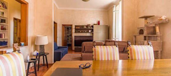 8 rooms Apartment in Livorno, Italy No. 165161 7
