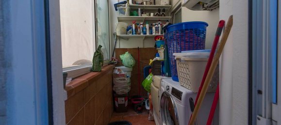 8 rooms Apartment in Livorno, Italy No. 165161 20