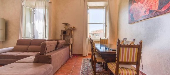 8 rooms Apartment in Livorno, Italy No. 165161 5