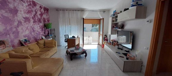 3 rooms Apartment in Fisciano, Italy No. 136531 2