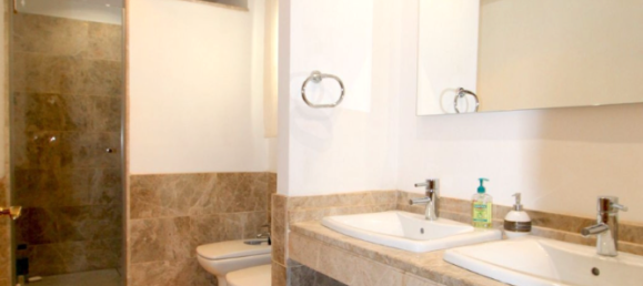 Adosado de 2 dormitorios en Marbella, Spain No. 118491 2