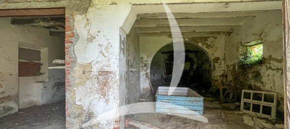 Studio in Bucine, Italy No. 1538 4