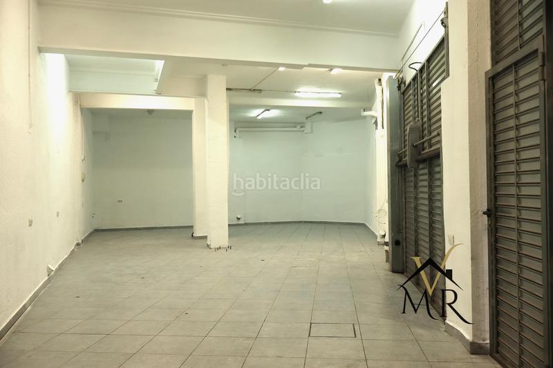 Imóvel comercial em Badalona, Spain 140 m² N.º 189428