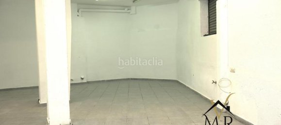 Imóvel comercial em Badalona, Spain 140 m² N.º 189428 2