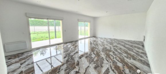 3 bedrooms House in Corquilleroy, France No. 156145 8