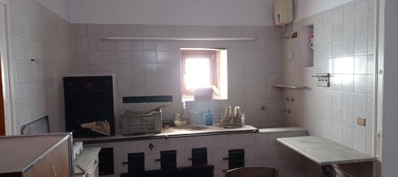 14-Zimmer Haus in Mondragone, Italy, Nr. 135305 11