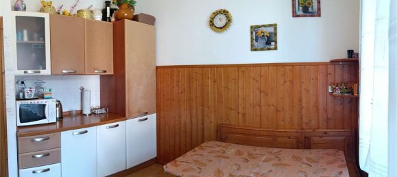 3-salle Appartement à Perugia, Italy No. 298911 2