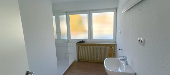 12 rooms Townhouse in Reutlingen, Germany No. 1765 10
