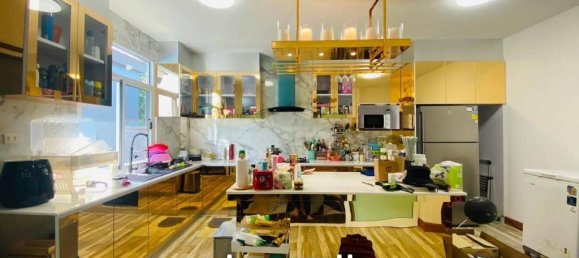 4 bedrooms Villa in Pattaya, Thailand No. 17095 2