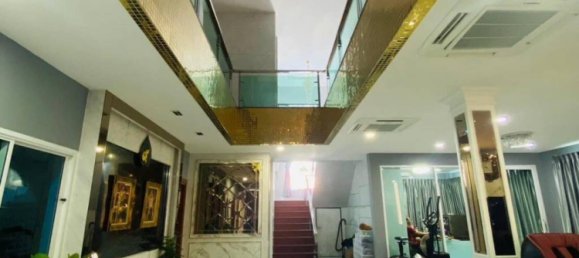 4 bedrooms Villa in Pattaya, Thailand No. 17095 4