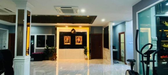 4 bedrooms Villa in Pattaya, Thailand No. 17095 5