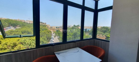 Apartamento de 2 dormitorios en Floriana, Malta No. 11657 26