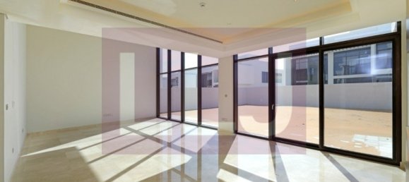 4 Schlafzimmer Villa in Saadiyat Island, UAE, Nr. 32797 4