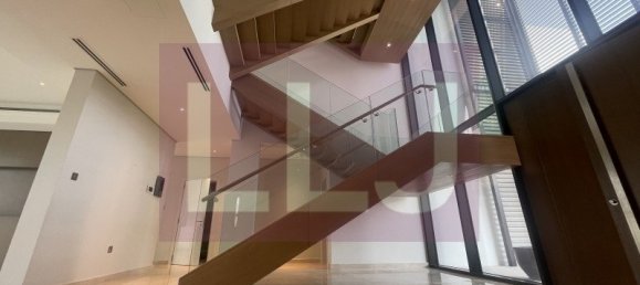 4 Schlafzimmer Villa in Saadiyat Island, UAE, Nr. 32797 3