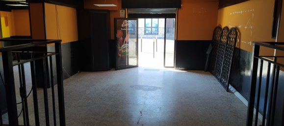 110m² Commercial property in Rome, Italy No. 256998 6