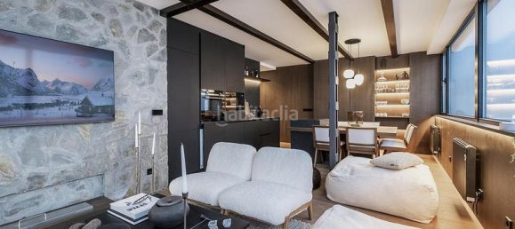 3 bedrooms Penthouse in Malaga, Spain No. 163746 6