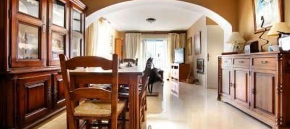 3 bedrooms Apartment in Marbella, Spain No. 31162 5