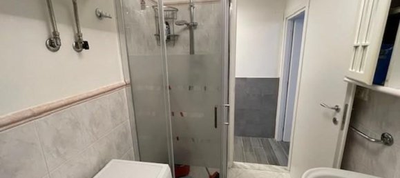 2 bedrooms Apartment in Massa, Italy No. 334794 6