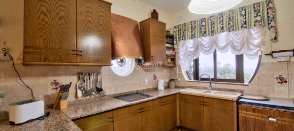 6 chambres Villa à Swieqi, Malta No. 3803 4